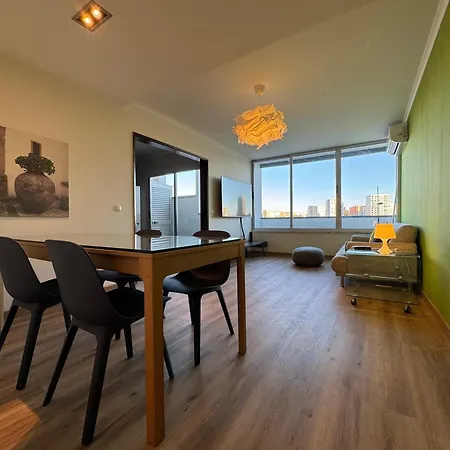 Plume Tree House Лісабон