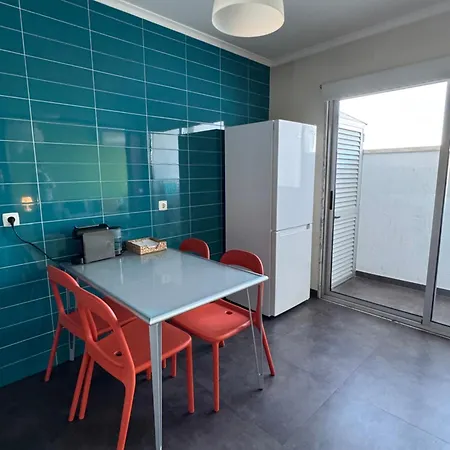 شقة Plume Tree House *